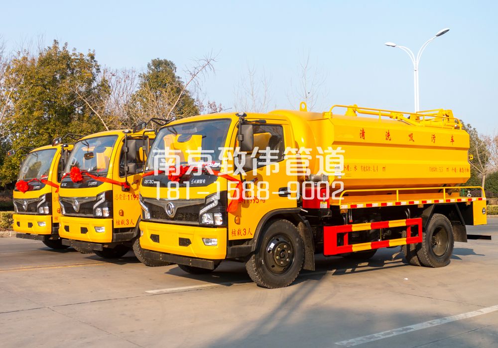 369桐乡多利卡吸污车